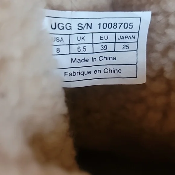 UGG Daphne Shearling lined Suede Boots size womens 8 - Picture 8 of 10